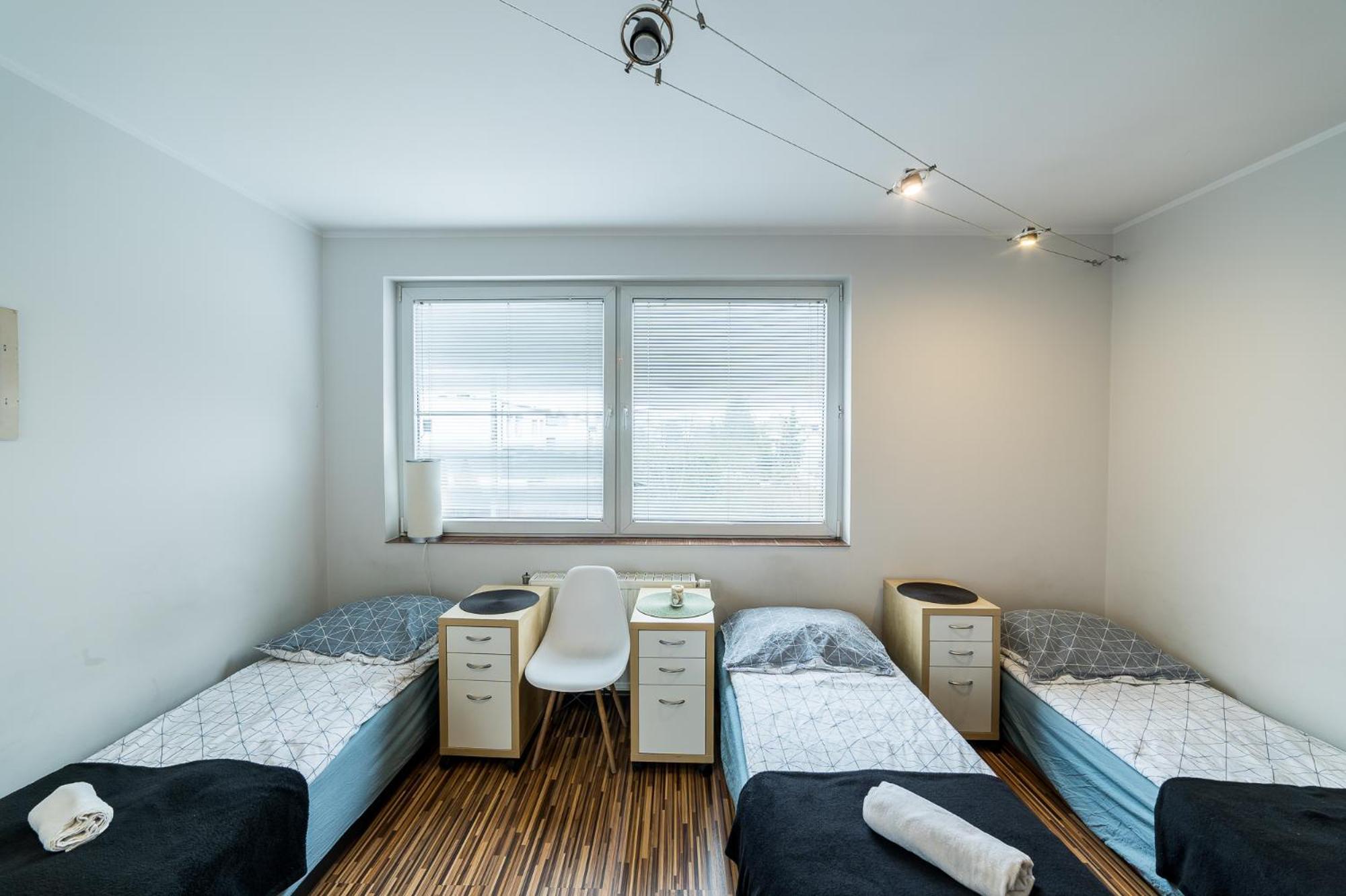 Nad Pizzeria Homestay Poznan