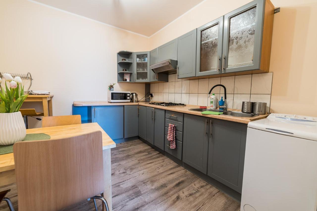 Nad Pizzeria Homestay Poznan